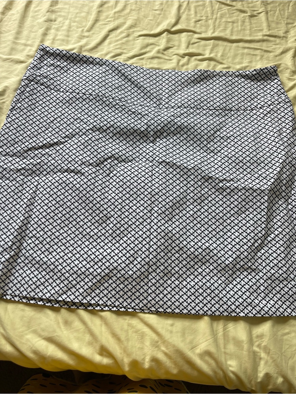 Black & White Geo-Print Mini Skirt